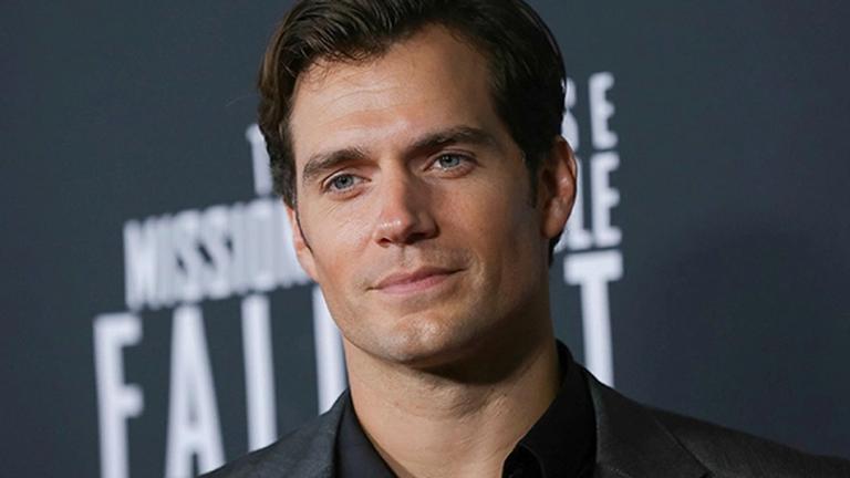 Henry Cavill é uma das estrelas da série The Witcher (Divulgacão)