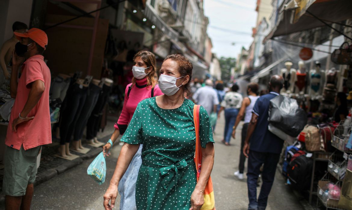 pandemia-provoca-perda-media-no-faturamento-do-comercio-do-rio
