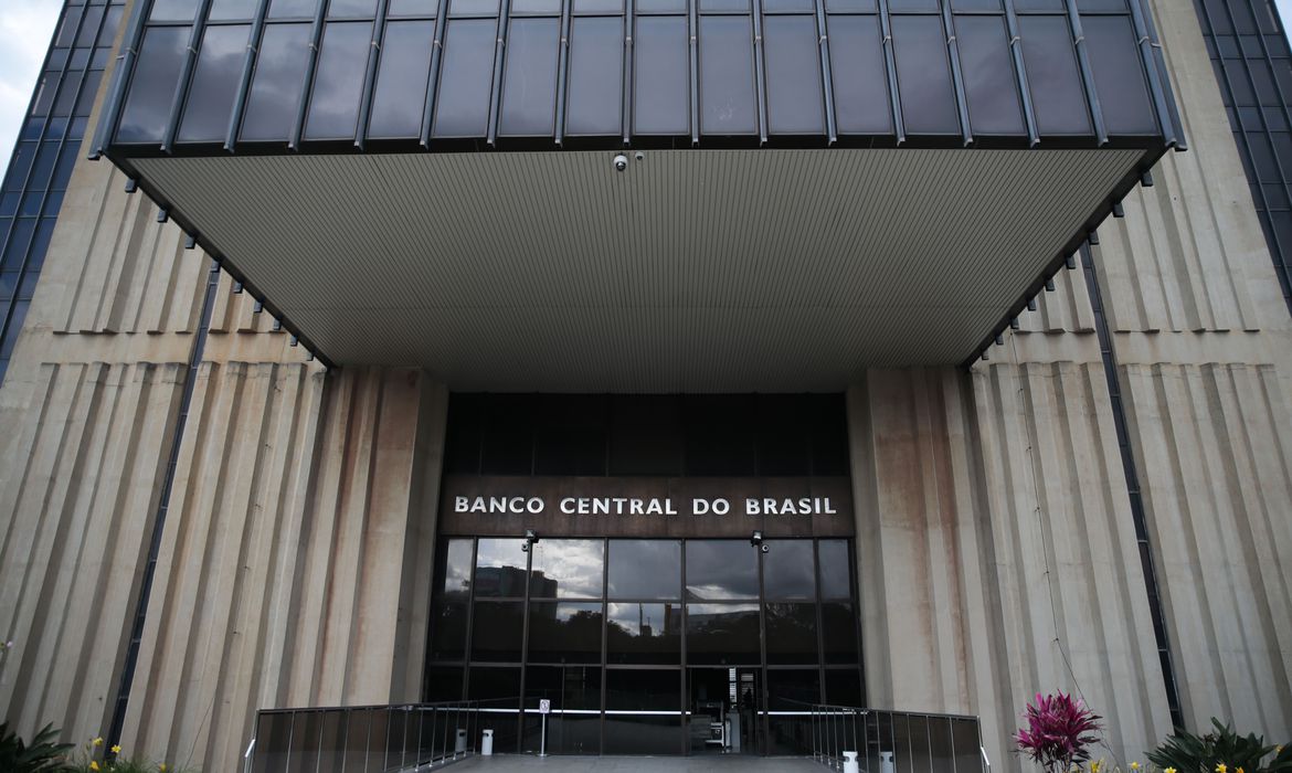 corretoras-poderao-atuar-com-pagamentos-de-boletos-a-partir-de hoje