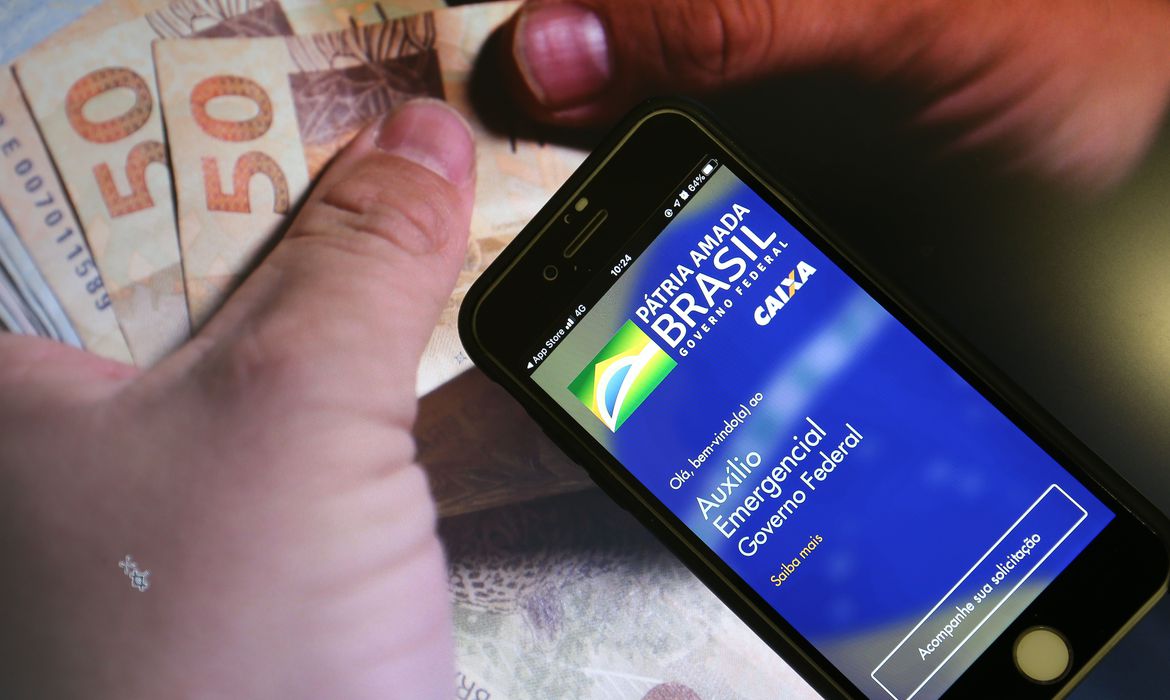 auxilio:-caixa-libera-parcelas-dos-ciclos-5-e-6,-dos-nascidos-em-abril