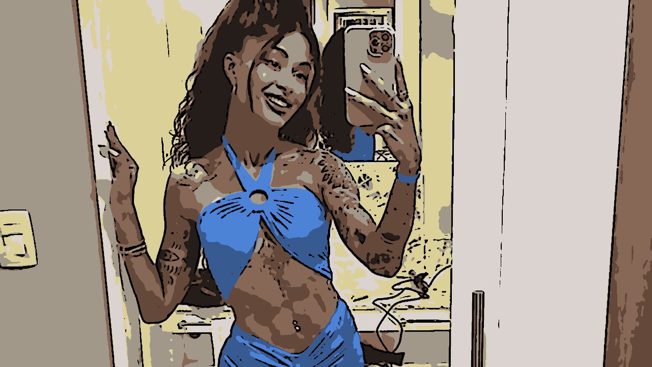Aline Campos ostenta sua bela forma física em selfie e encanta seguidores (Instagram)