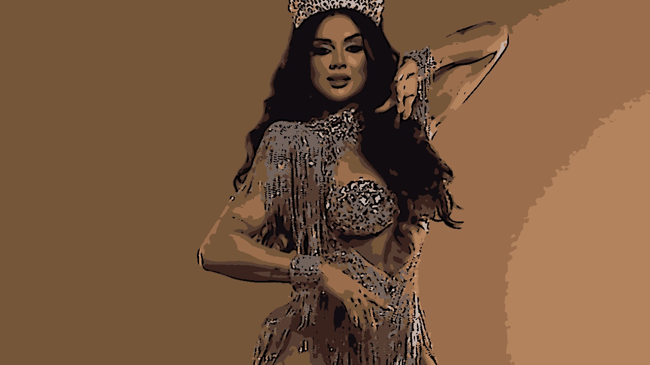 Juju Salimeni destaca beleza com seu corpo perfeito em fantasia de carnaval