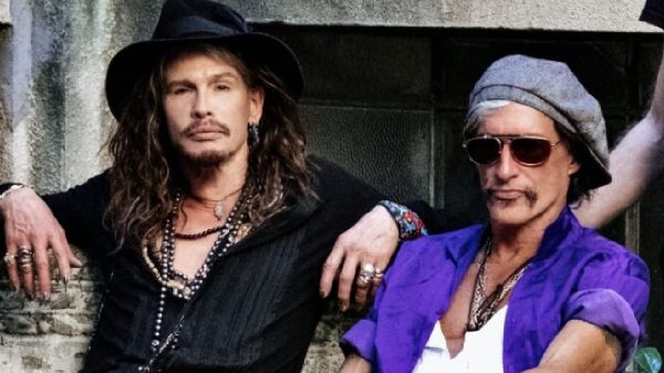 Steven Tyler e Aerosmith cancelam show (Foto: Divulgação)