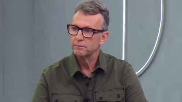 Neto saiu em defesa do Botafogo no Brasileirão
