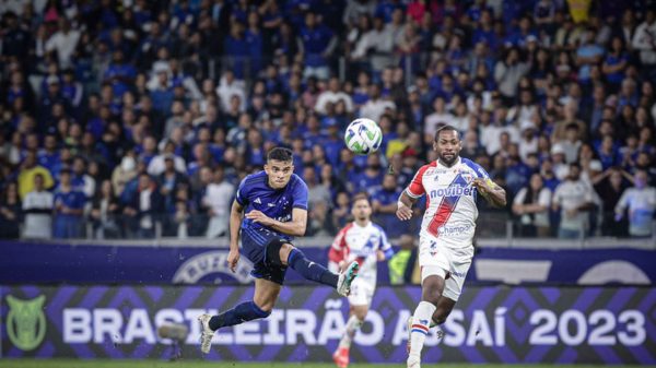 Fortaleza x Cruzeiro agita rodada do Brasileirão