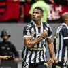 Santos segue vivo na luta contra o Z-4