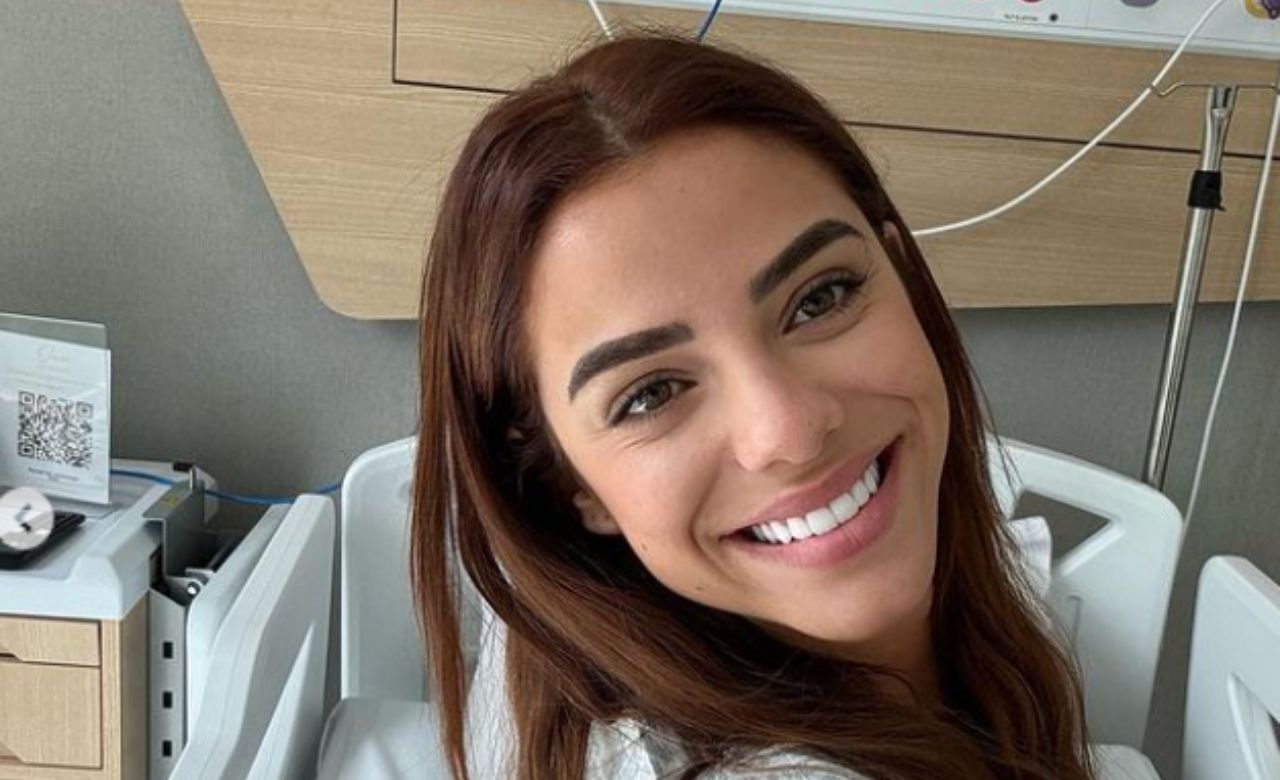 Key Alves mostrou o resultado da cirurgia