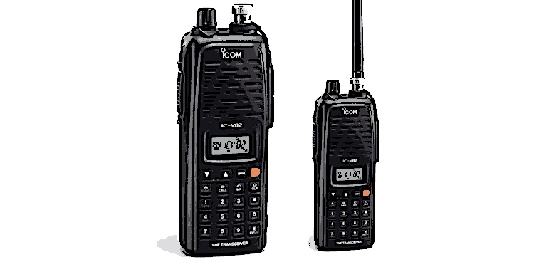 Modelo de walkie-talkie da ICOM, similar aos que explodiram nos atentados do Líbano