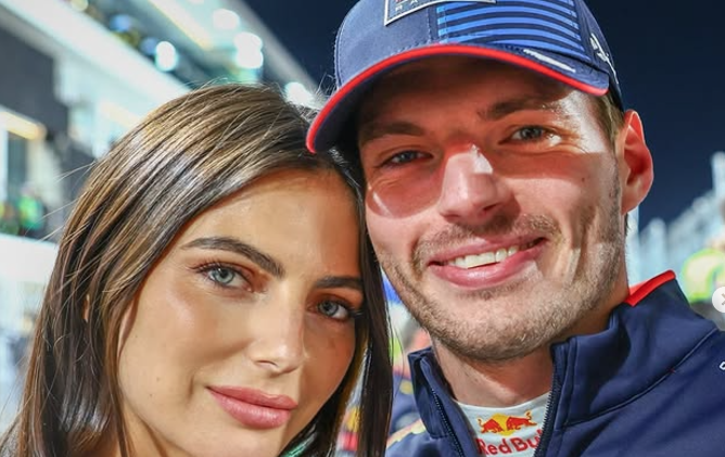 Max Verstappen e Kelly Piquet anunciaram que estão esperando o primeiro filho juntos