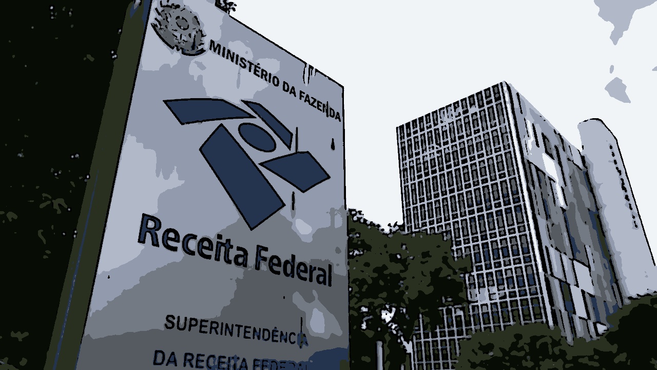 A Receita Federal exigirá o envio semestral de dados do PIX a partir de 2025